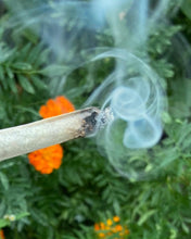 Load image into Gallery viewer, King Size Hemp Rolling Papers

